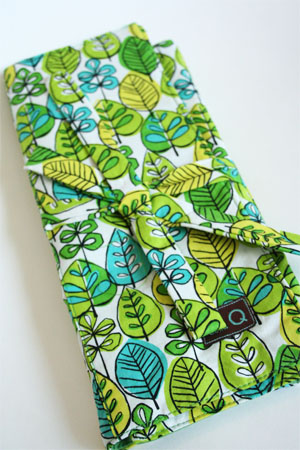 Della Q Interchangeable Needle Case